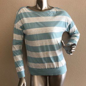 5/$20 🔥 Long sleeve t-shirt